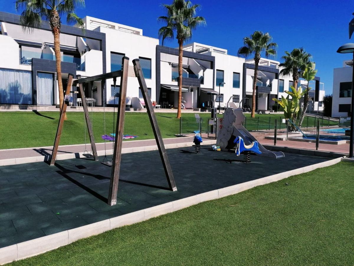 Bright Bungalow Oasis Beach La Zenia Ориуэла Экстерьер фото
